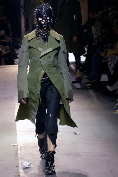 Look 8